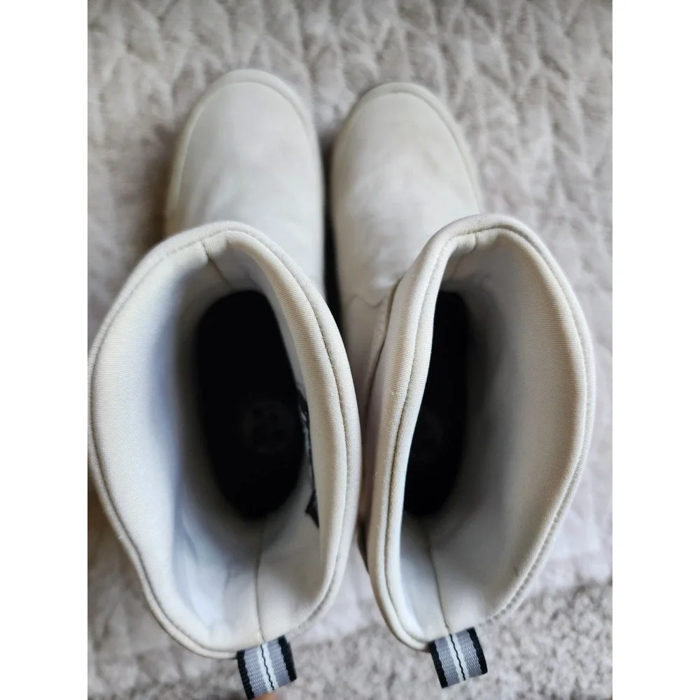 Merrell Tundra Waterproof Winter Boots Cream Suede Womens 8.5 Ivory Snow Boot